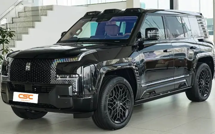 Black BYD Leopard 8 SUV in a showroom